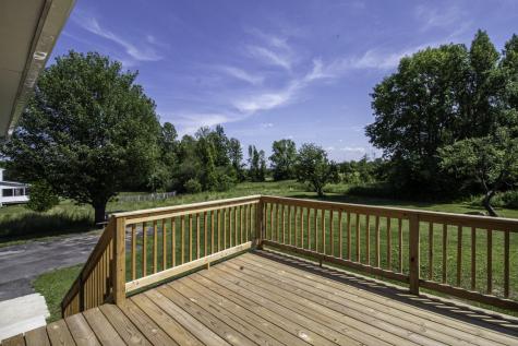 12 Roxie Lane Morrisonville NY 12962