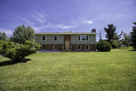 12 Roxie Lane Morrisonville NY 12962