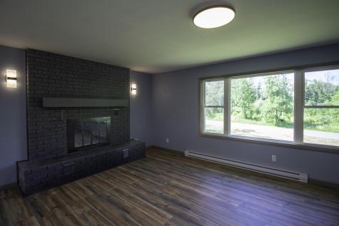 12 Roxie Lane Morrisonville NY 12962