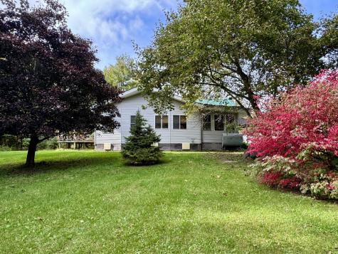 554 St Johns Road Champlain NY 12919