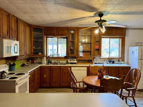 554 St Johns Road Champlain NY 12919