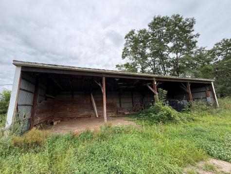 889 River Road Peru NY 12972