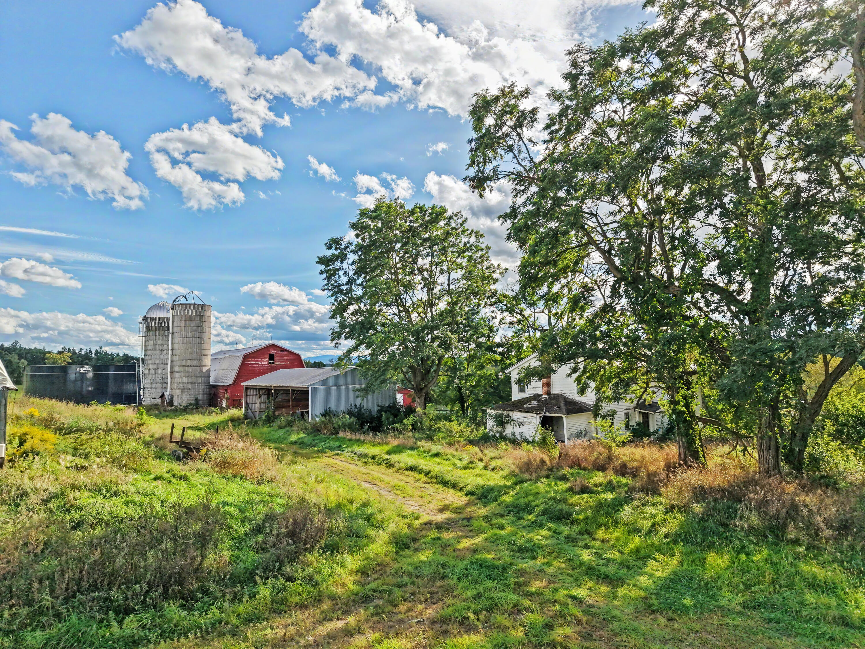 889 River Road Peru NY 12972