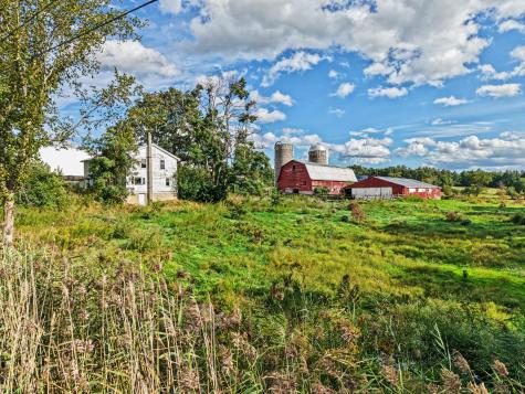889 River Road Peru NY 12972