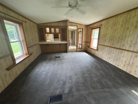10594 U.s. 9 Champlain NY 12919