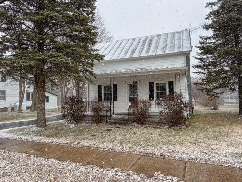 10 Spruce Street Champlain NY 12919