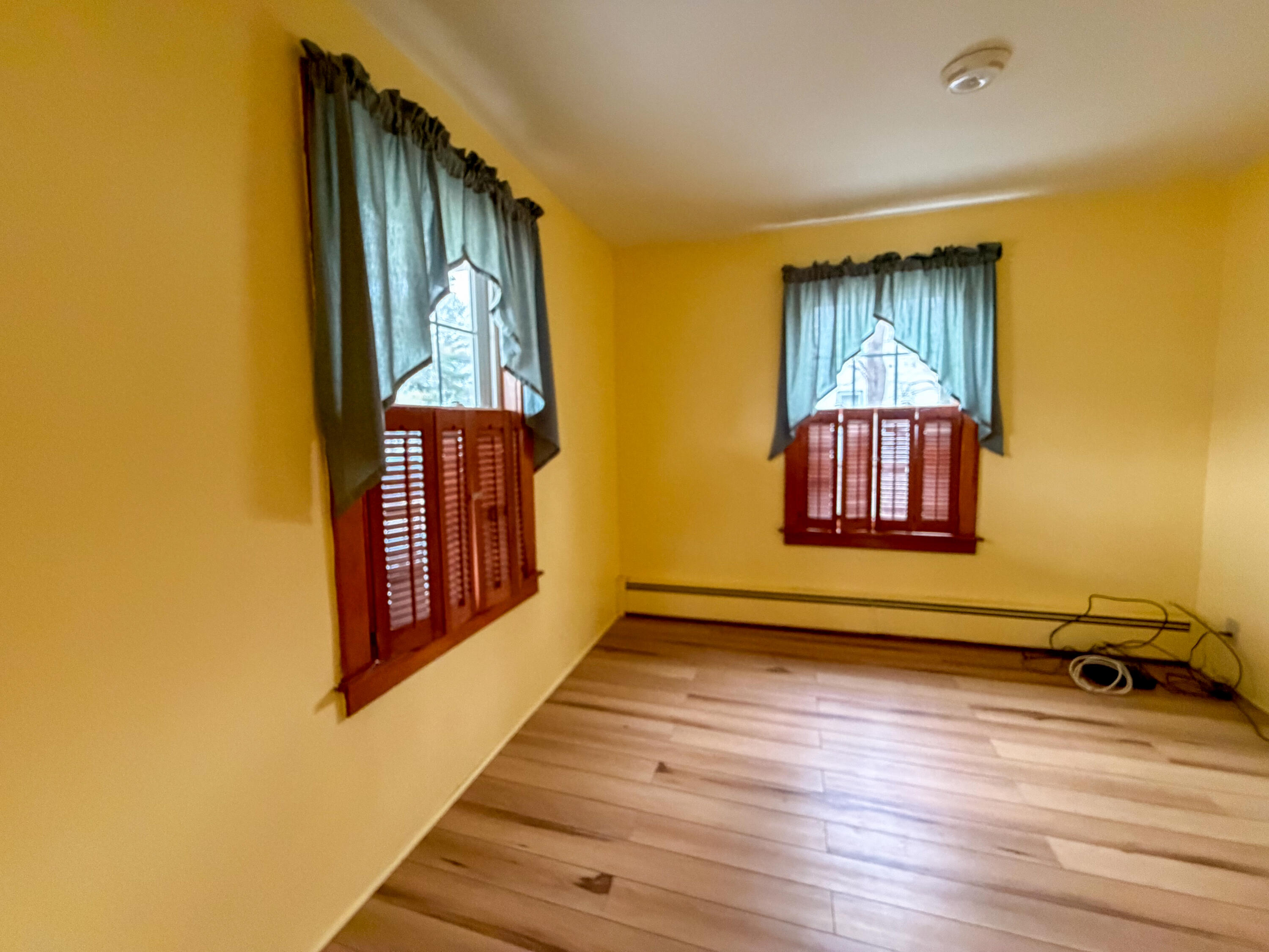 10 Spruce Street Champlain NY 12919