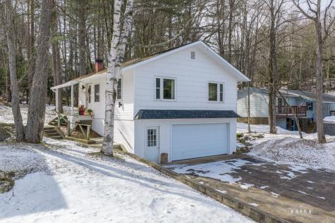 48 Tara Drive Saranac Lake NY 12983