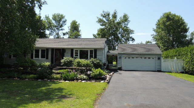 33 Smith Street Rouses Point NY 12979