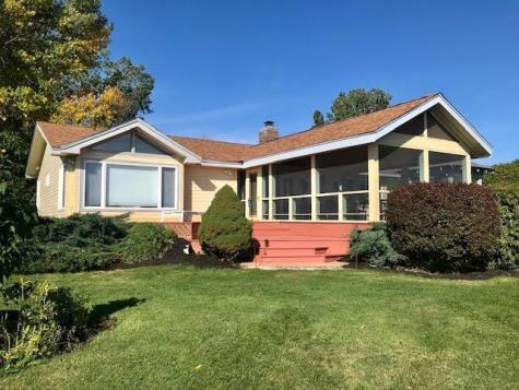 12 Holcombe Court Plattsburgh NY 12901