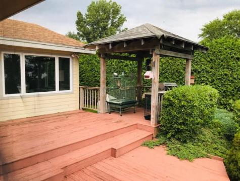 12 Holcombe Court Plattsburgh NY 12901