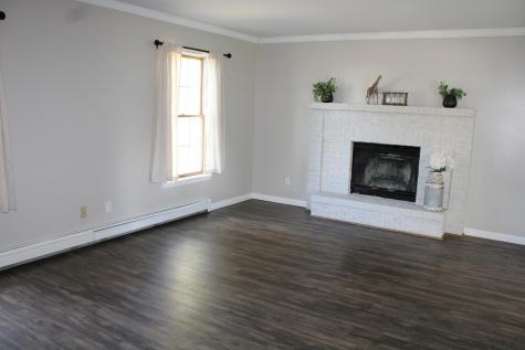 10 Joyce Avenue Morrisonville NY 12962