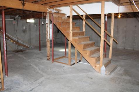 10 Joyce Avenue Morrisonville NY 12962