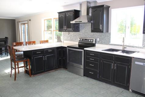 10 Joyce Avenue Morrisonville NY 12962