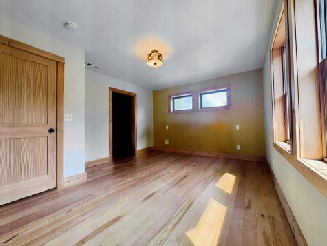 61 Blockhouse Road Essex NY 12936