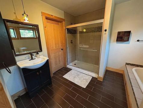 61 Blockhouse Road Essex NY 12936