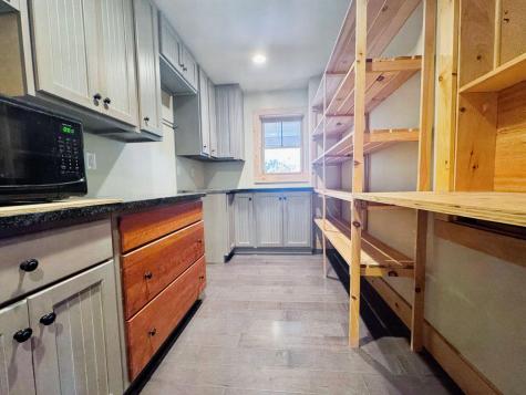 61 Blockhouse Road Essex NY 12936