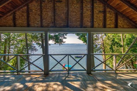 70 Presbury Point Way Westport NY 12993