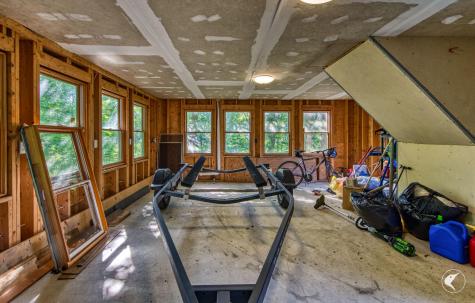 70 Presbury Point Way Westport NY 12993