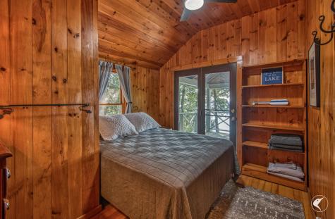 70 Presbury Point Way Westport NY 12993