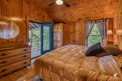 70 Presbury Point Way Westport NY 12993