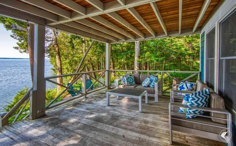 70 Presbury Point Way Westport NY 12993
