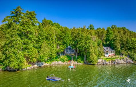 70 Presbury Point Way Westport NY 12993