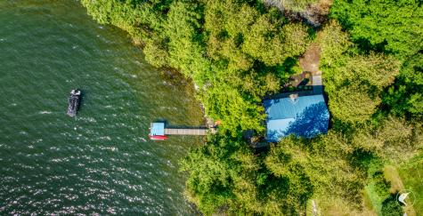 70 Presbury Point Way Westport NY 12993