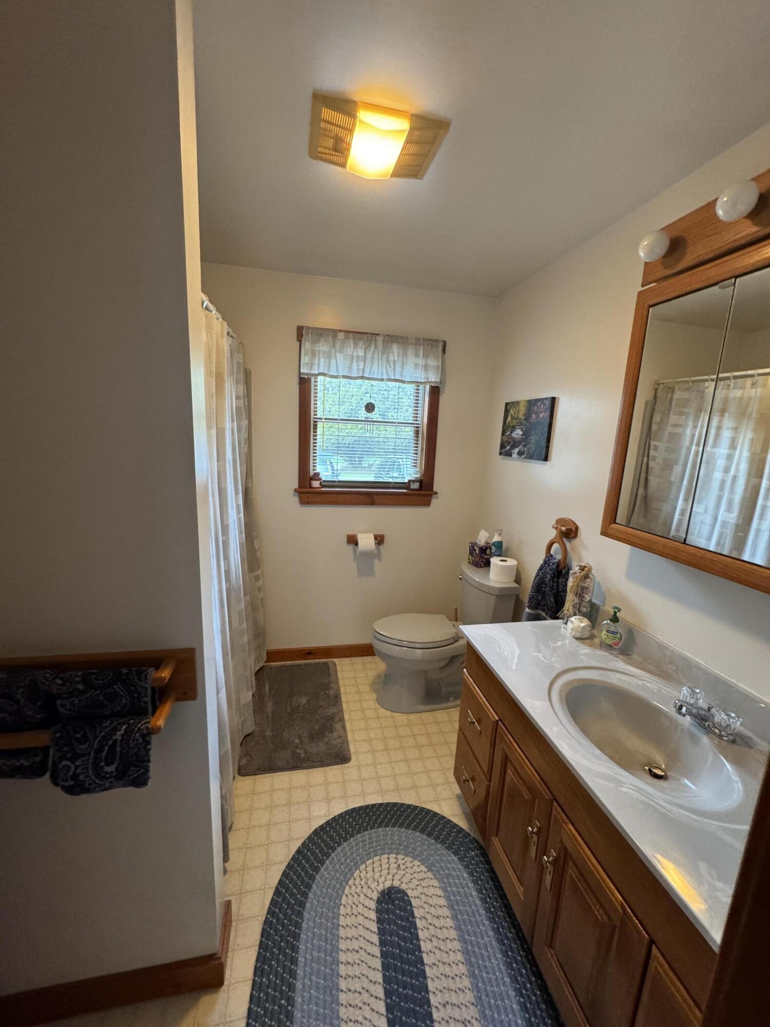 18 Turkey Run Road Vermontville NY 12989