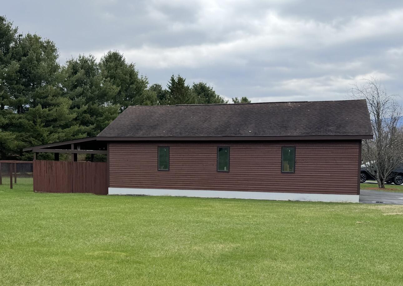 18 Turkey Run Road Vermontville NY 12989