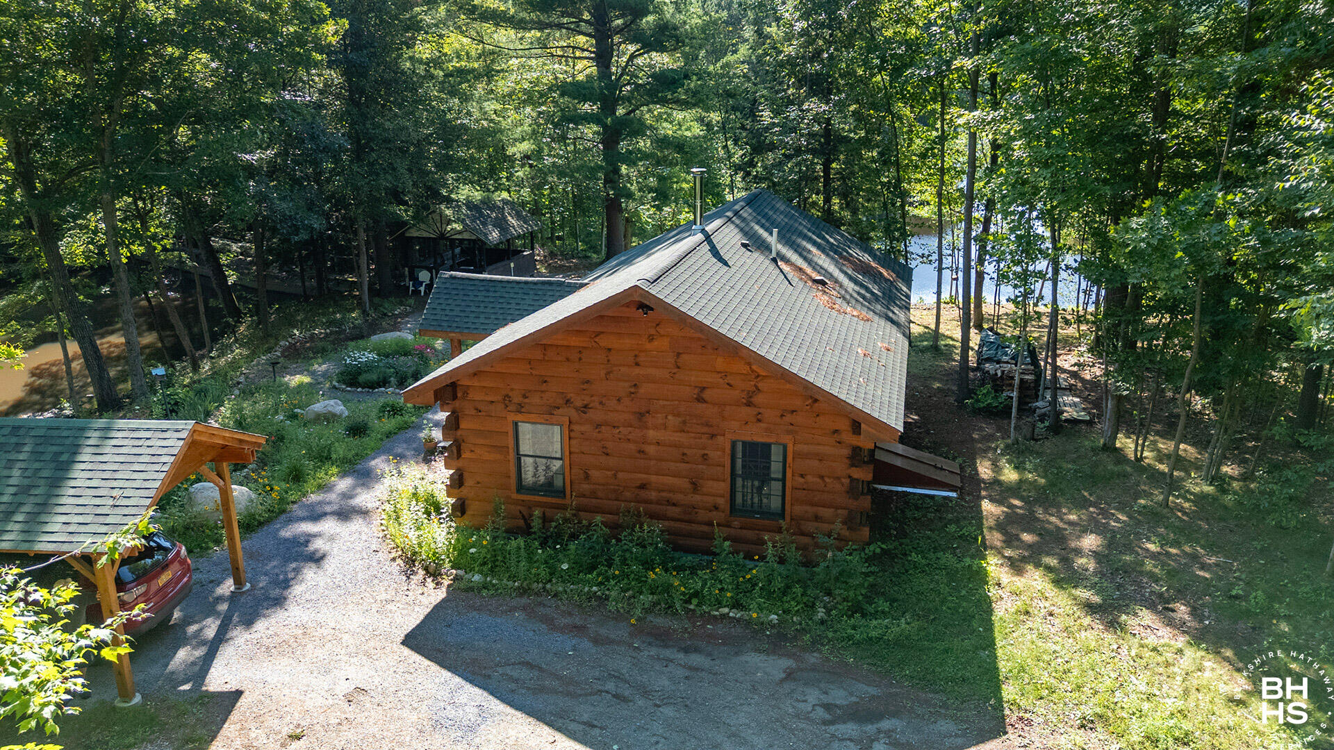 5560 Ny-86 Wilmington NY 12997