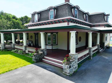 7 Chestnut Street Champlain NY 12919