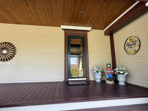 7 Chestnut Street Champlain NY 12919