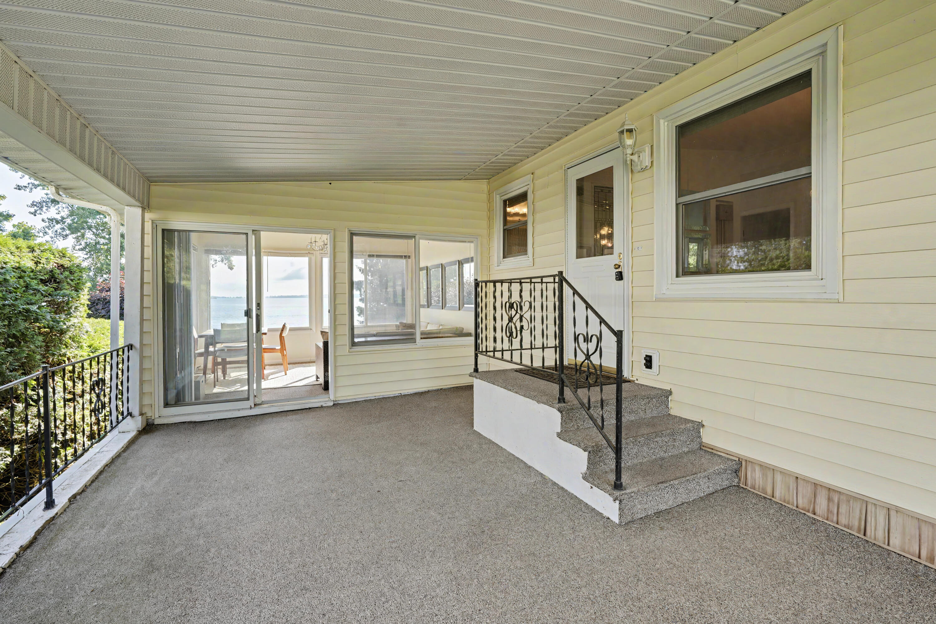 38 Gravelly Point Drive Plattsburgh NY 12901