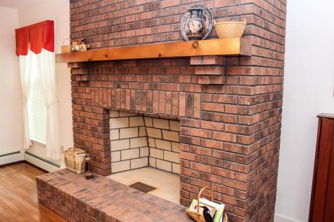 5 Summit Drive Peru NY 12972