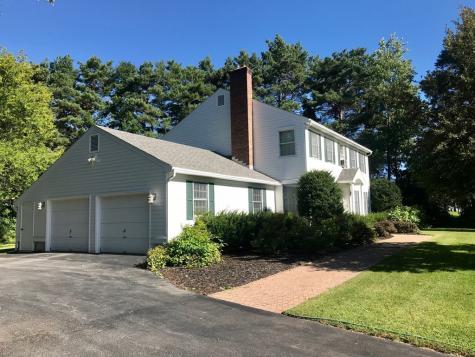 5 Summit Drive Peru NY 12972