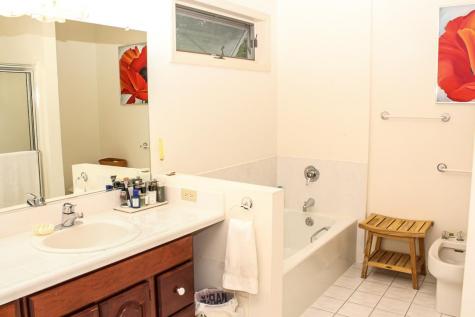 5 Summit Drive Peru NY 12972