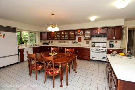 5 Summit Drive Peru NY 12972