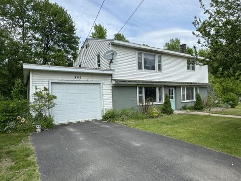 442 Rugar Street Plattsburgh NY 12901