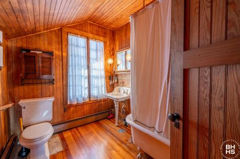 26 Hemlock Ledge Road Tupper Lake NY 12986