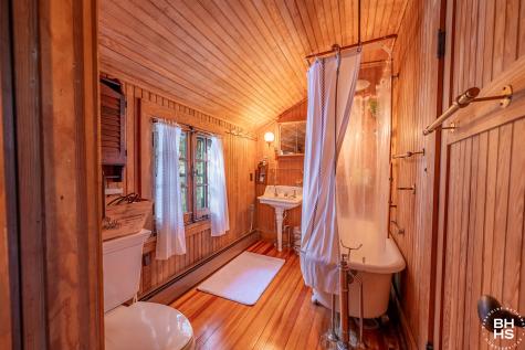 26 Hemlock Ledge Road Tupper Lake NY 12986