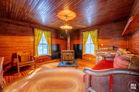 26 Hemlock Ledge Road Tupper Lake NY 12986
