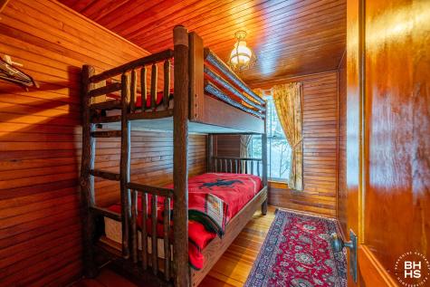 26 Hemlock Ledge Road Tupper Lake NY 12986