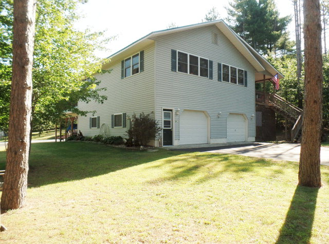 8 Lovers Lane Malone NY 12953