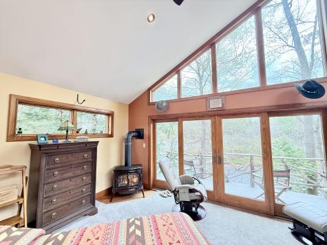 28 Pinebrook Drive Morrisonville NY 12962