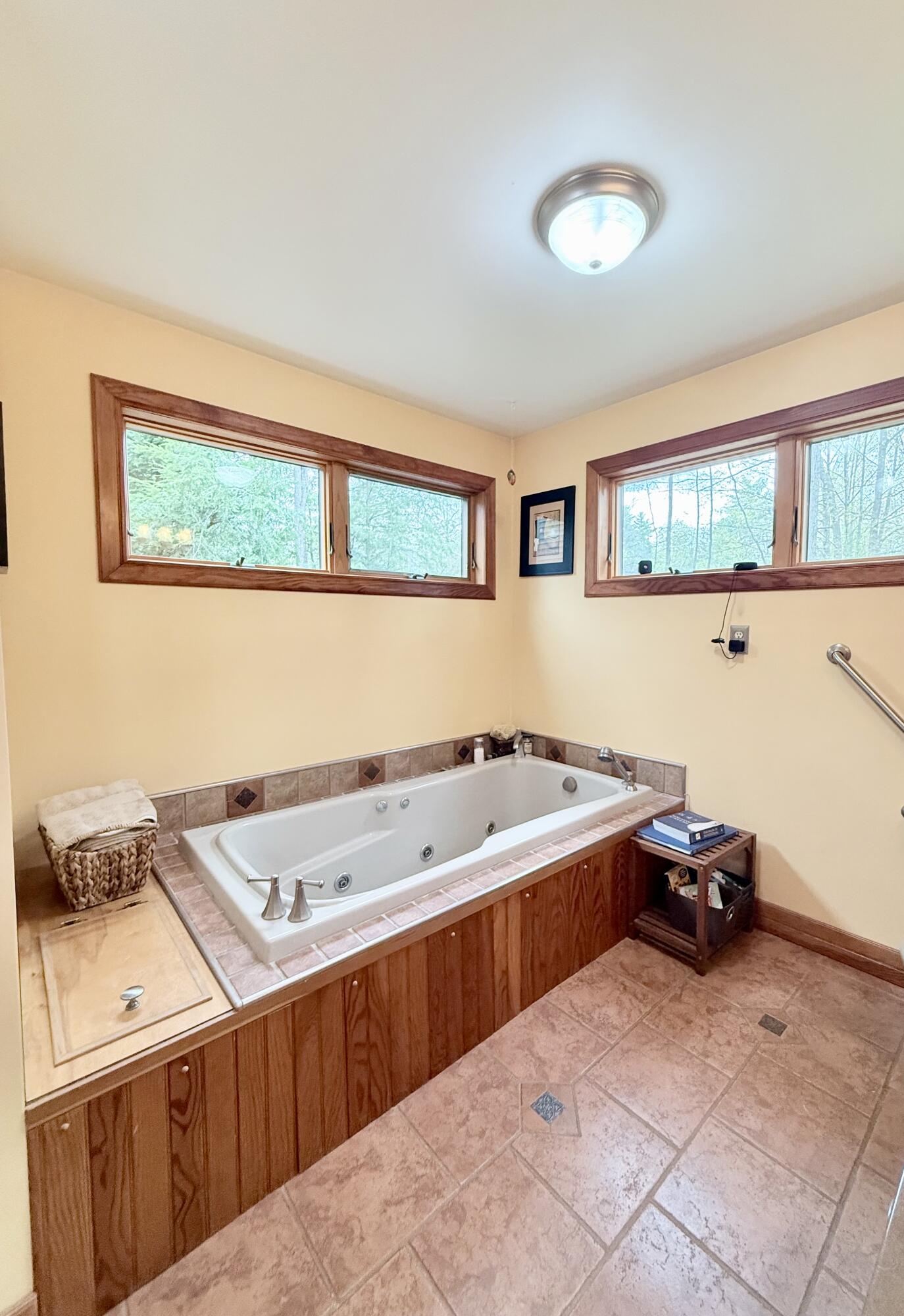 28 Pinebrook Drive Morrisonville NY 12962