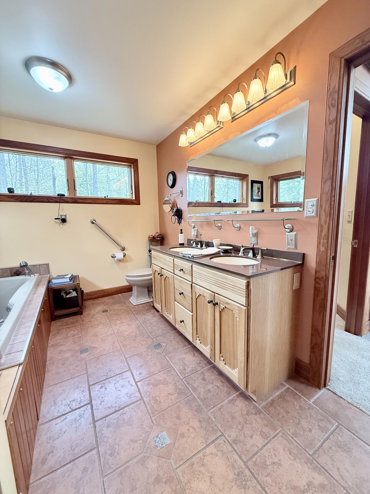 28 Pinebrook Drive Morrisonville NY 12962
