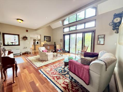 28 Pinebrook Drive Morrisonville NY 12962