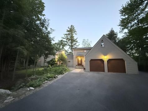 28 Pinebrook Drive Morrisonville NY 12962