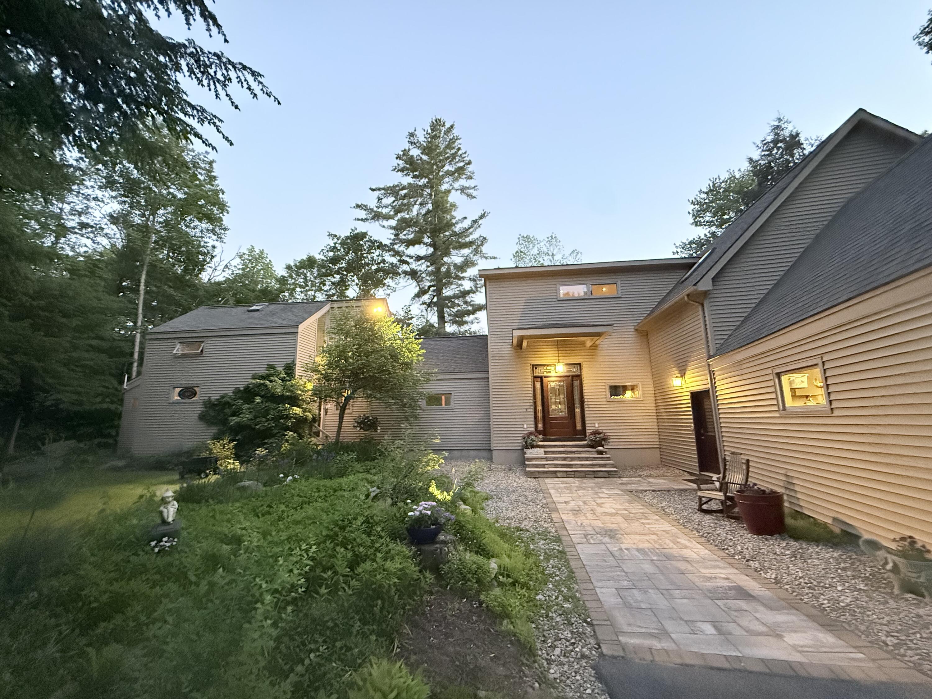 28 Pinebrook Drive Morrisonville NY 12962
